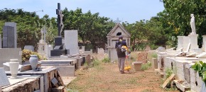 En operativo de la Alcaldía Bolivariana de Maracaibo extrajeron 100 toneladas de basura del Cementerio El Cuadrado